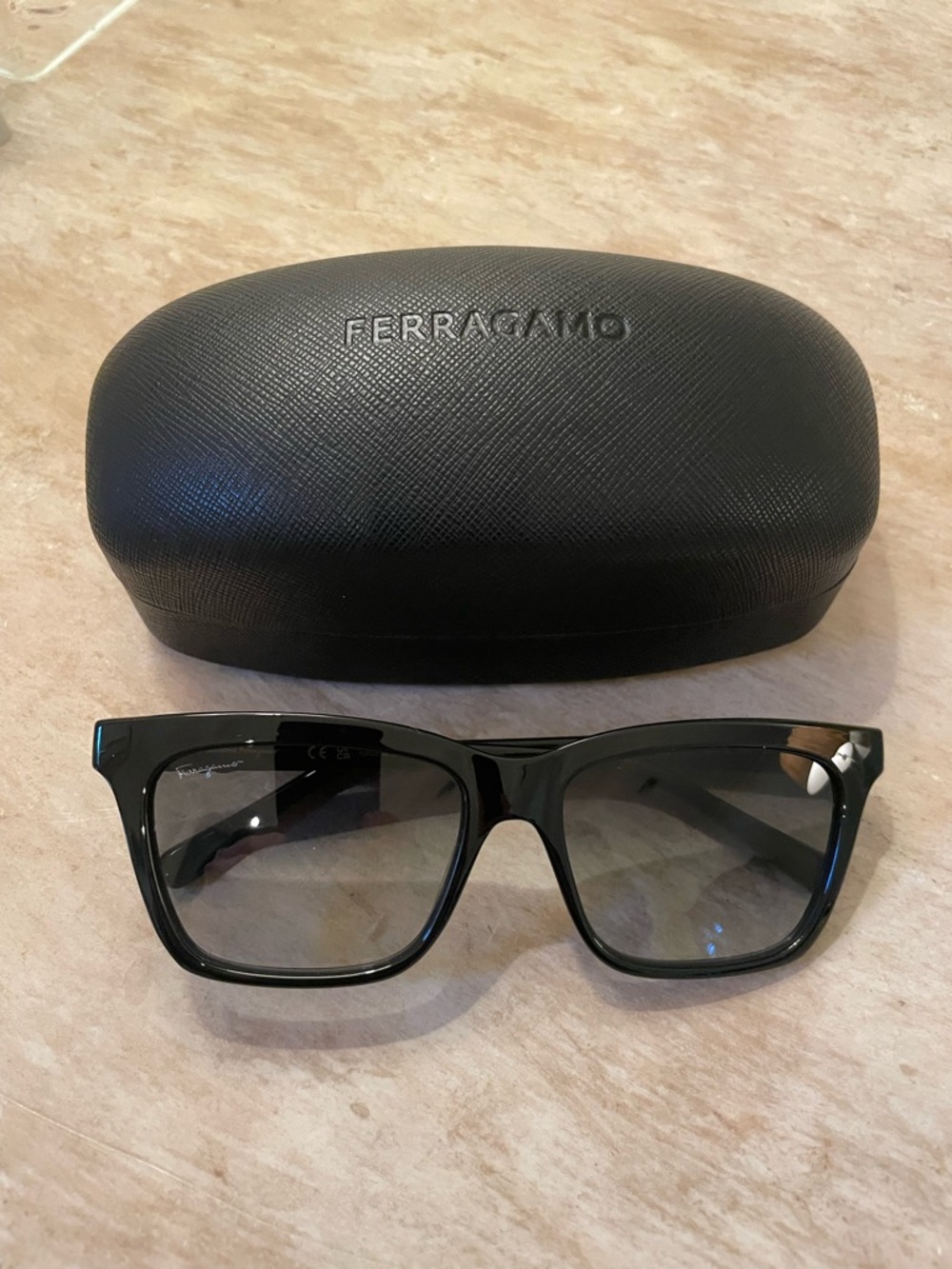 Salvatore Ferragamo Black Sunglasses NWT Full set - Picture 2 of 6